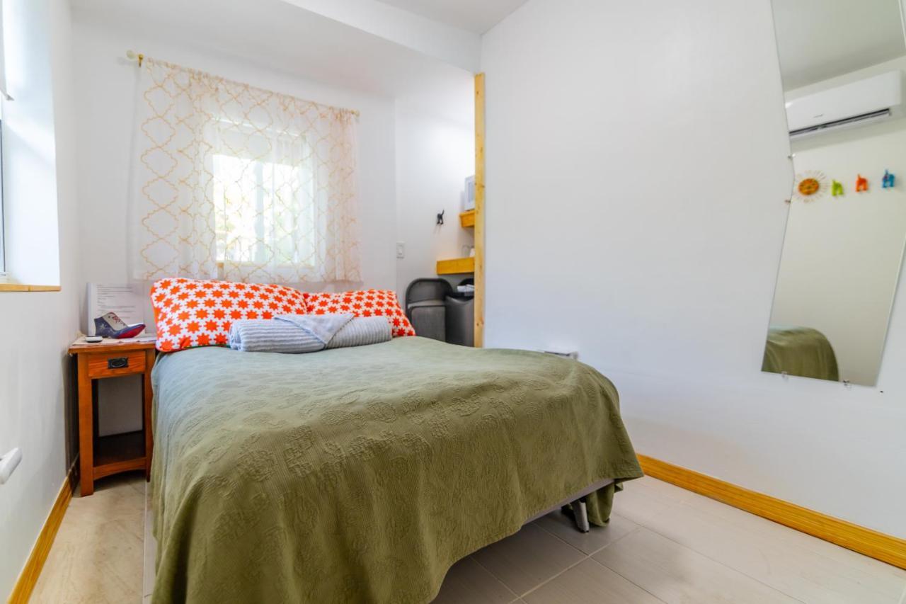 Habitación en casa particular Nice *